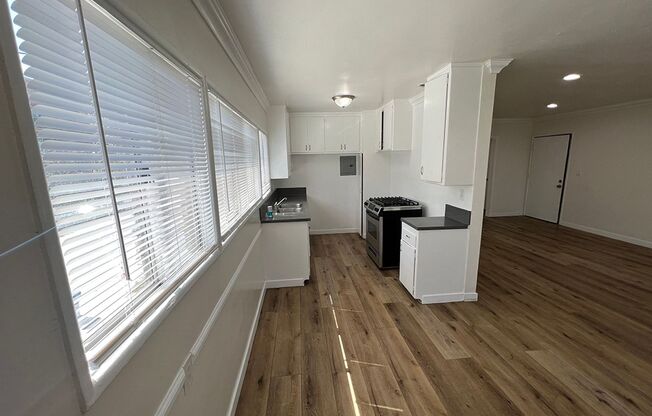 1 bed, 1 bath, $1,995, Unit 05