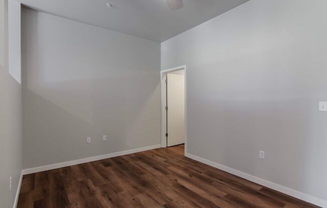 Studio, 1 bath, 610 sqft, $2,104, Unit 212
