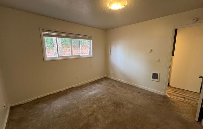 1 bed, 1 bath, 595 sqft, $1,225, Unit 5