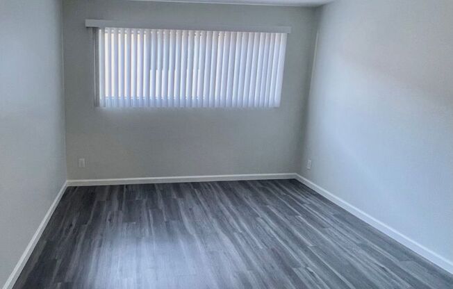 1 bed, 1 bath, $1,950, Unit 106