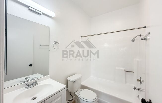 2 beds, 2 baths, 1,000 sqft, $2,495, Unit 207