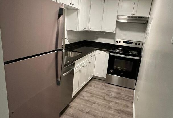 1 bed, 1 bath, 800 sqft, $2,175, Unit 29