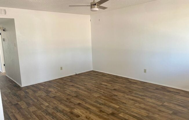 2135 Martha Dr: Inviting 3-Bedroom rental house in Central Las Cruces!