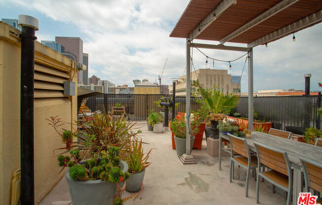 1 bed, 1 bath, 760 sqft, $2,200, Unit 514