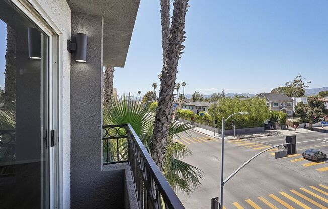 2 beds, 2 baths, 1,195 sqft, $2,267, Unit 113