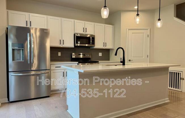 5308 SOMERSET HL LN