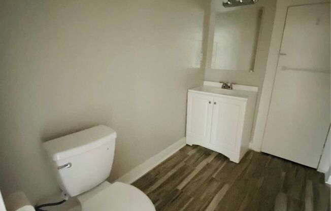 2 beds, 1 bath, $1,000