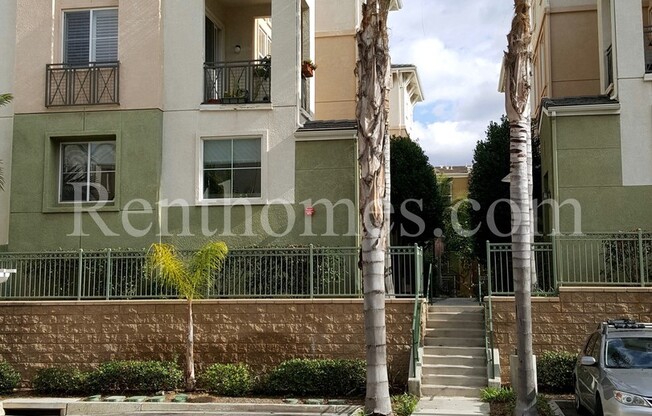 2 beds, 2 baths, $3,100