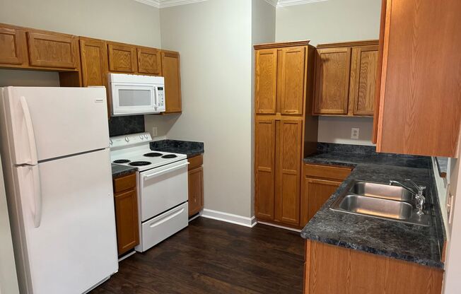 3 beds, 2 baths, $1,695