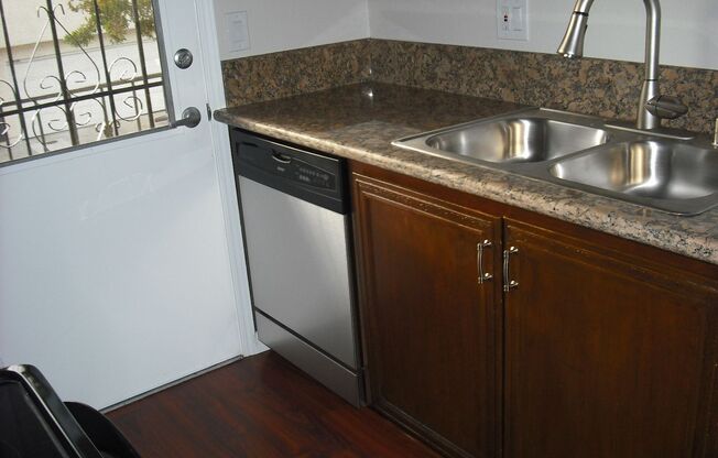 Nicely Upgraded Single level condominium