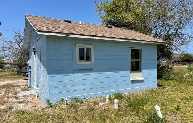 1 bed, 1 bath, 500 sqft, $650, Unit Admiral3