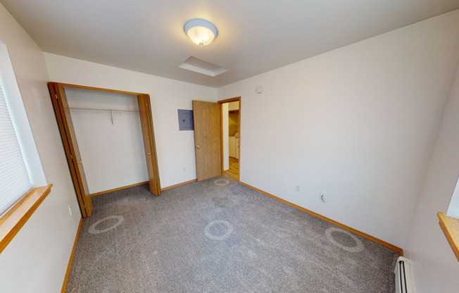 1 bed, 1 bath, 595 sqft, $975, Unit 1240-09