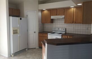 3 beds, 2 baths, $1,895