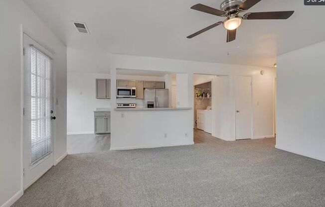 2 bedroom 2 full bath condo close to the beach