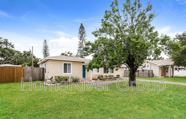 5924 16 AVE N