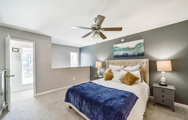 1 bed, 1.5 baths, 711 sqft, $849