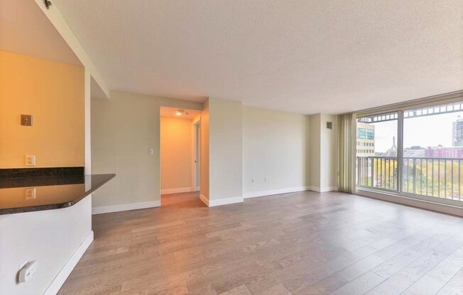 2 beds, 2 baths, 1,036 sqft, $4,500, Unit 805