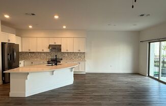 3 beds, 2.5 baths, $2,745, Unit UNIT 23102