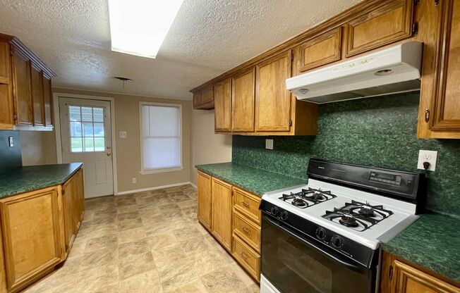 5267 Sunset Ave Beaumont, TX 77705