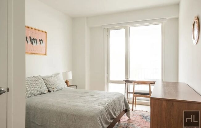 2 beds, 2 baths, $5,580, Unit 241