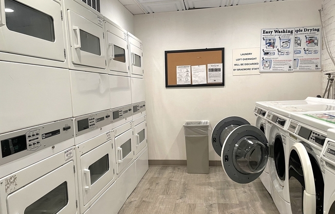 Studio, 1 bath, 338 sqft, $2,250, Unit 38