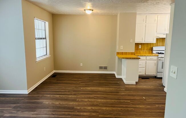 2 beds, 1.5 baths, 1,235 sqft, $1,395, Unit D