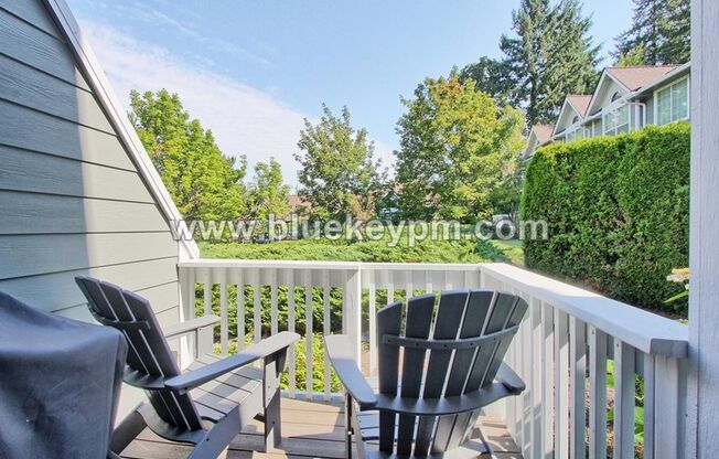 2 Bed, 2.5 Baths Townhome in Beaverton Near Greenway Park