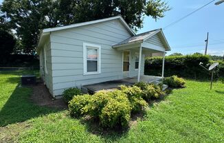 Updated 2/1 House in Old East Rome $995