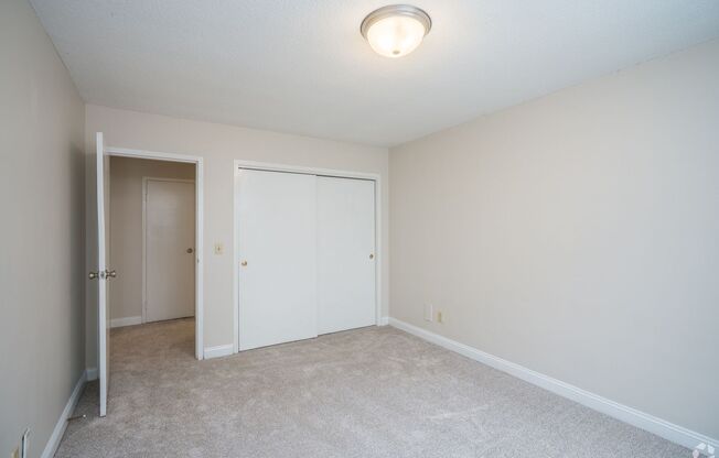 2 beds, 1 bath, 950 sqft, $1,395, Unit 3028409