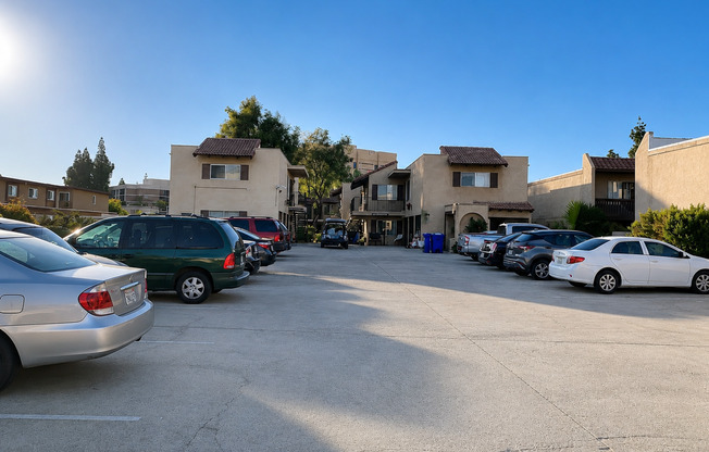 Roanoke Apartments