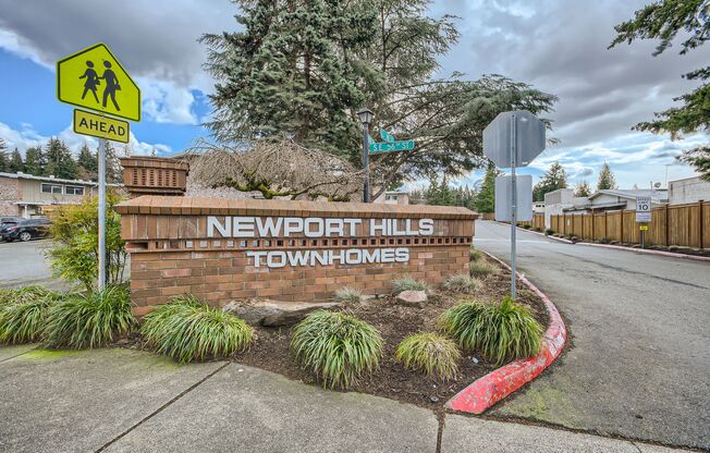 Fabulous Top Floor End Unit 1 Bed 1 Bath Newport Hills Condo!