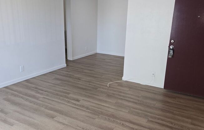 1 bed, 1 bath, 500 sqft, $1,795, Unit 71-44