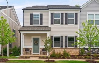 Stunning 3BD, 2.5BA End-Unit Fuquay-Varina Townhome with a 2-Car Garage in a Prime Location Near Downtown