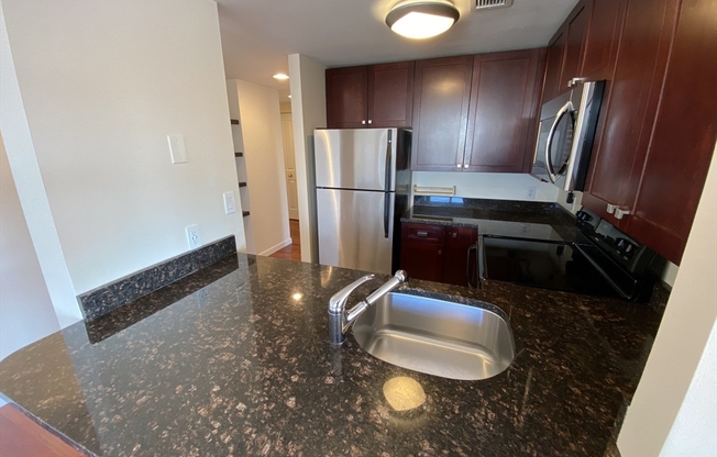 2 beds, 2 baths, 1,067 sqft, $3,850, Unit 809