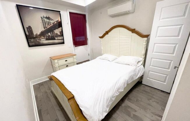 1 bed, 1 bath, 750 sqft, $1,600, Unit Unit 3