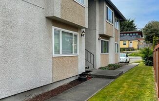 9816 20th Ave SW - Riva