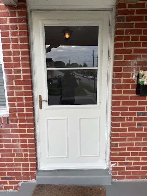 303 ENDSLEIGH AVE