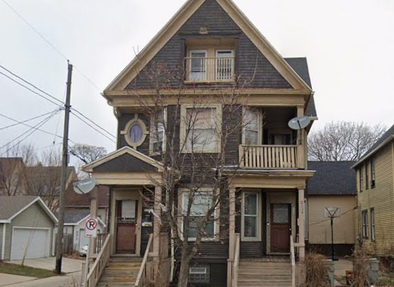 2112 W GREENFIELD AVE