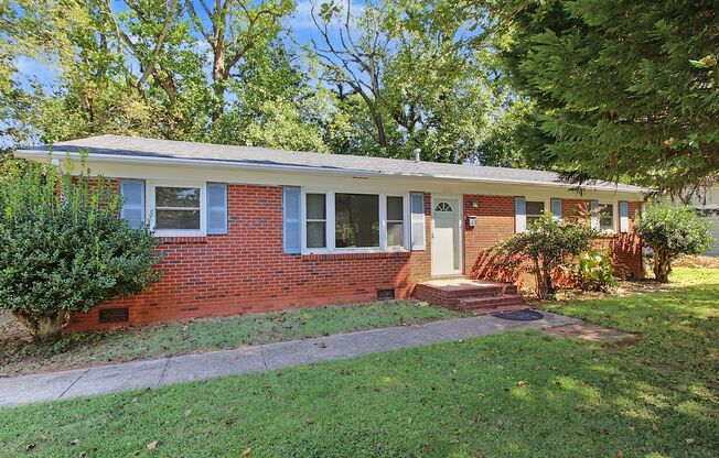 Charming 4 Bedroom Brick Ranch!