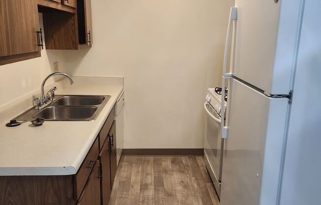 Whytecliffe Apartments