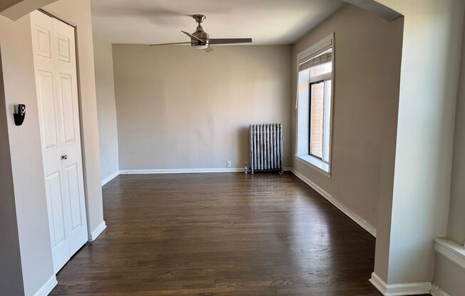 Bright & Spacious Logan Square Studio