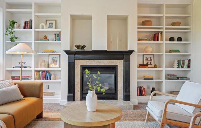 Generous Townhome, Balcony Views, Garage and Ideal Location! 2 Bed, 2.5 Bath in Hillsdale