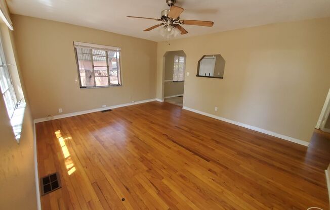 2 beds, 1 bath, $1,775