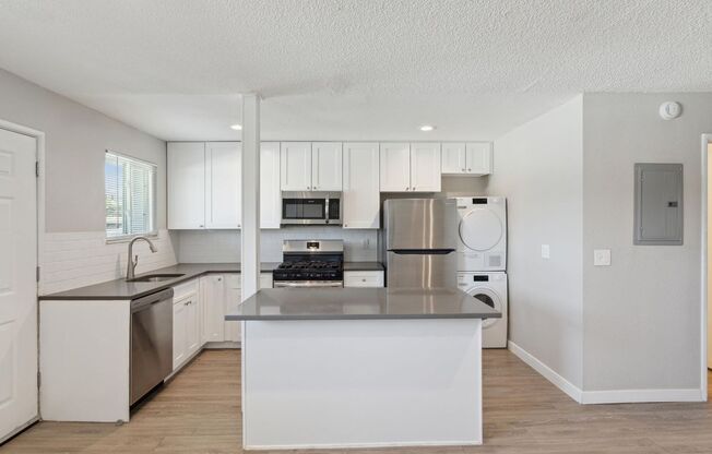 LoHi Haven - Spacious 2 Bedroom Unit | Prime Location