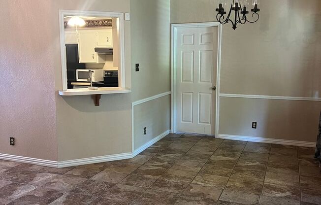 6 MONTH LEASE!  4 BEDROOM 2 BATH HOME