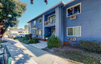11284 MONTANA AVE