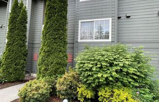 3Bd/2Ba Mill Creek Condo