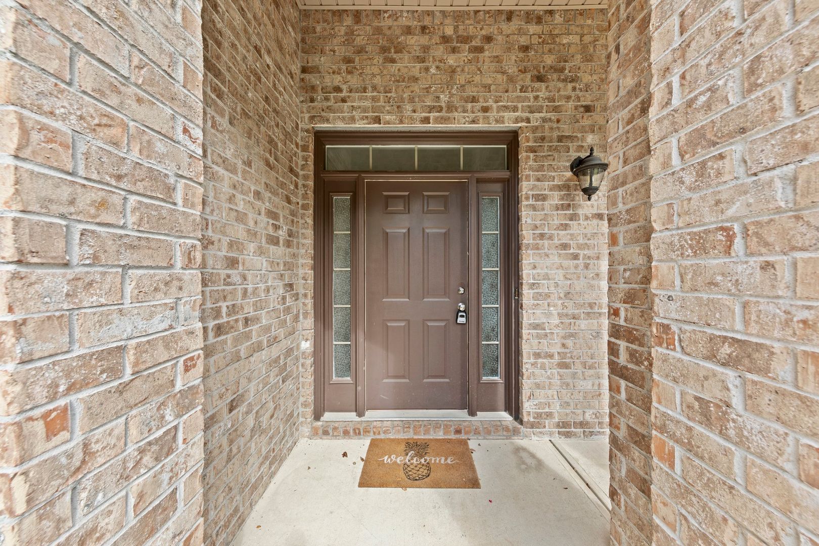 Luxury home in a premier neighborhood!