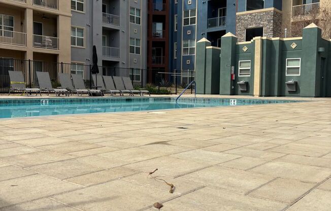 2 beds, 2 baths, $1,549