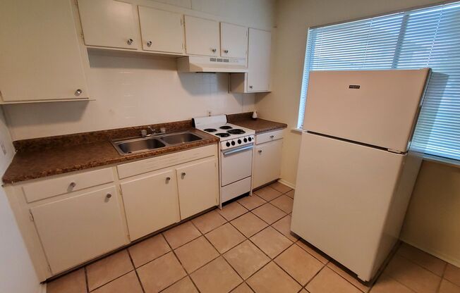 1 bed, 1 bath, 620 sqft, $595, Unit 108